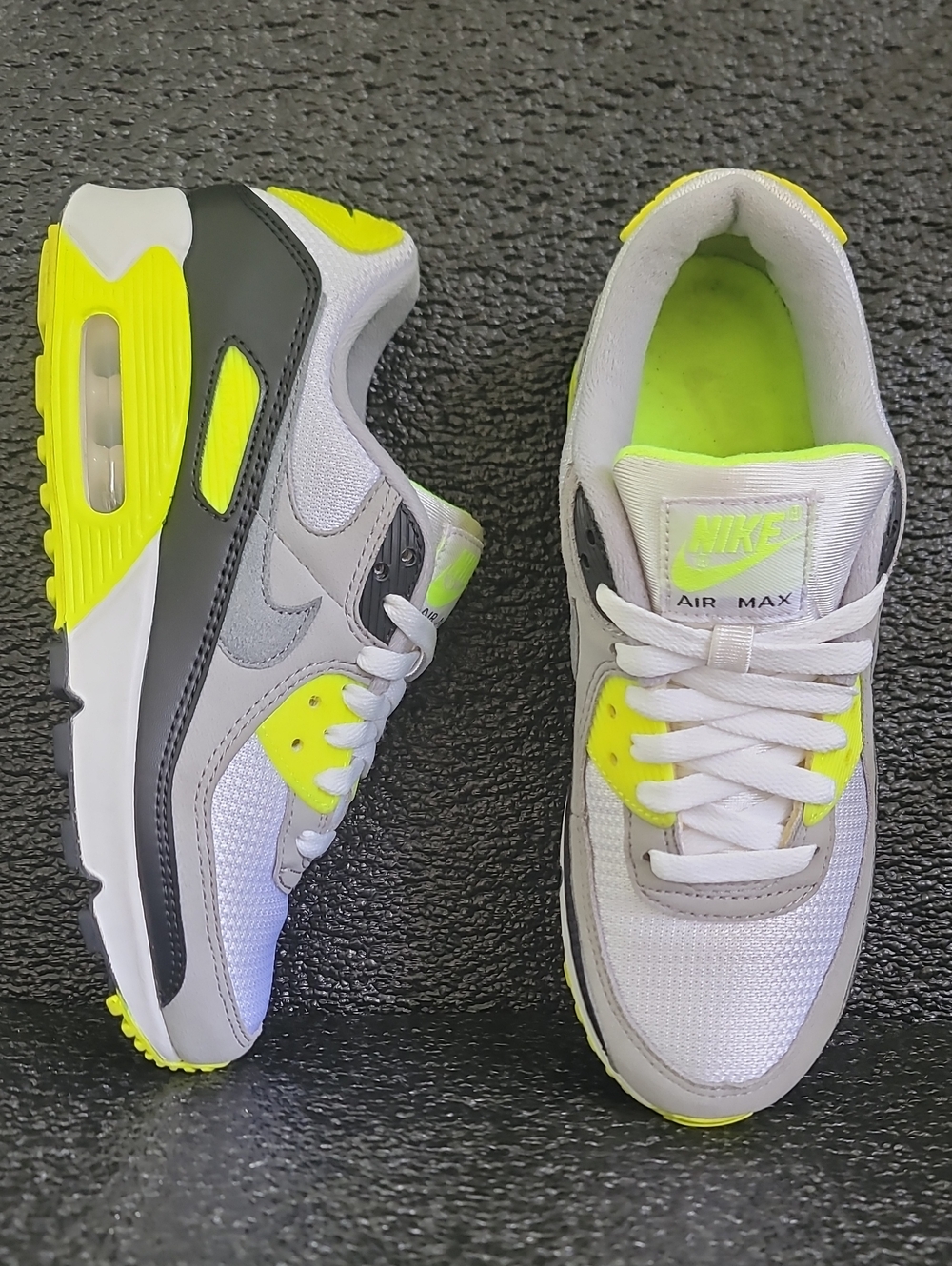 Nike Air Max 90 Recraft 30th Anniversary "Volt" Wmns 7.5 Fast Shipping